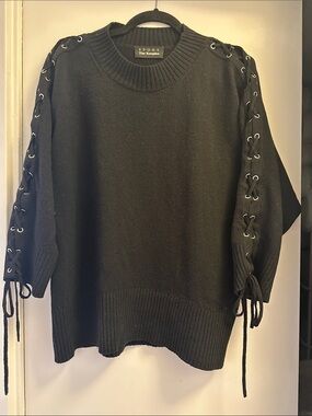 Black Lace-Up Sleeve Crewneck Sweater